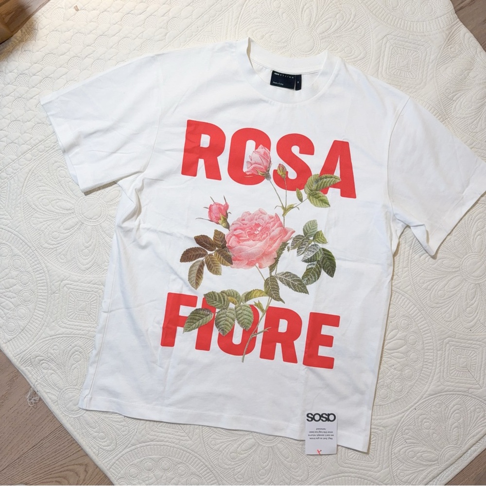 NWT ASOS TSHIRT Xs